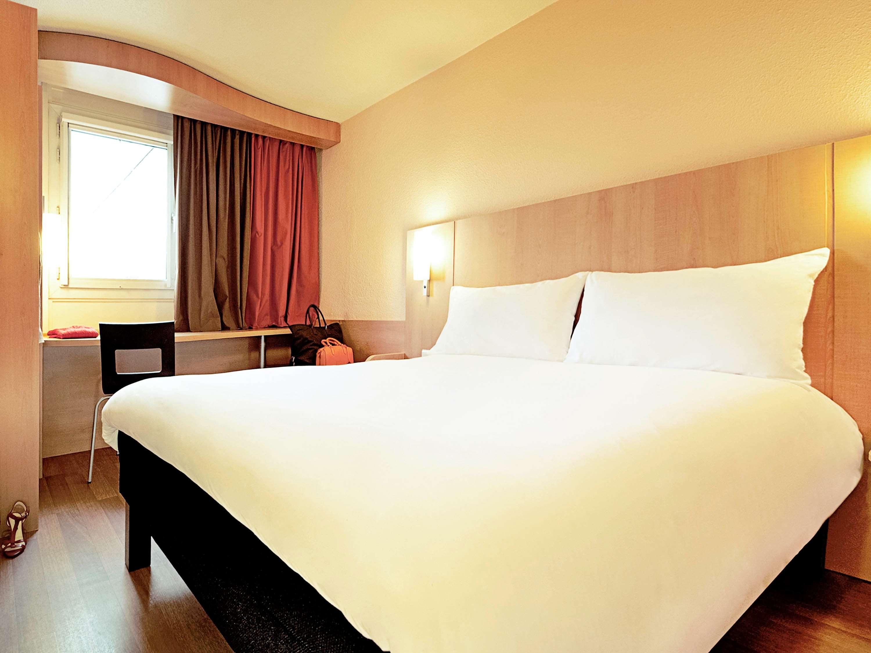Ibis Lille Centre Gares Hotel Екстериор снимка