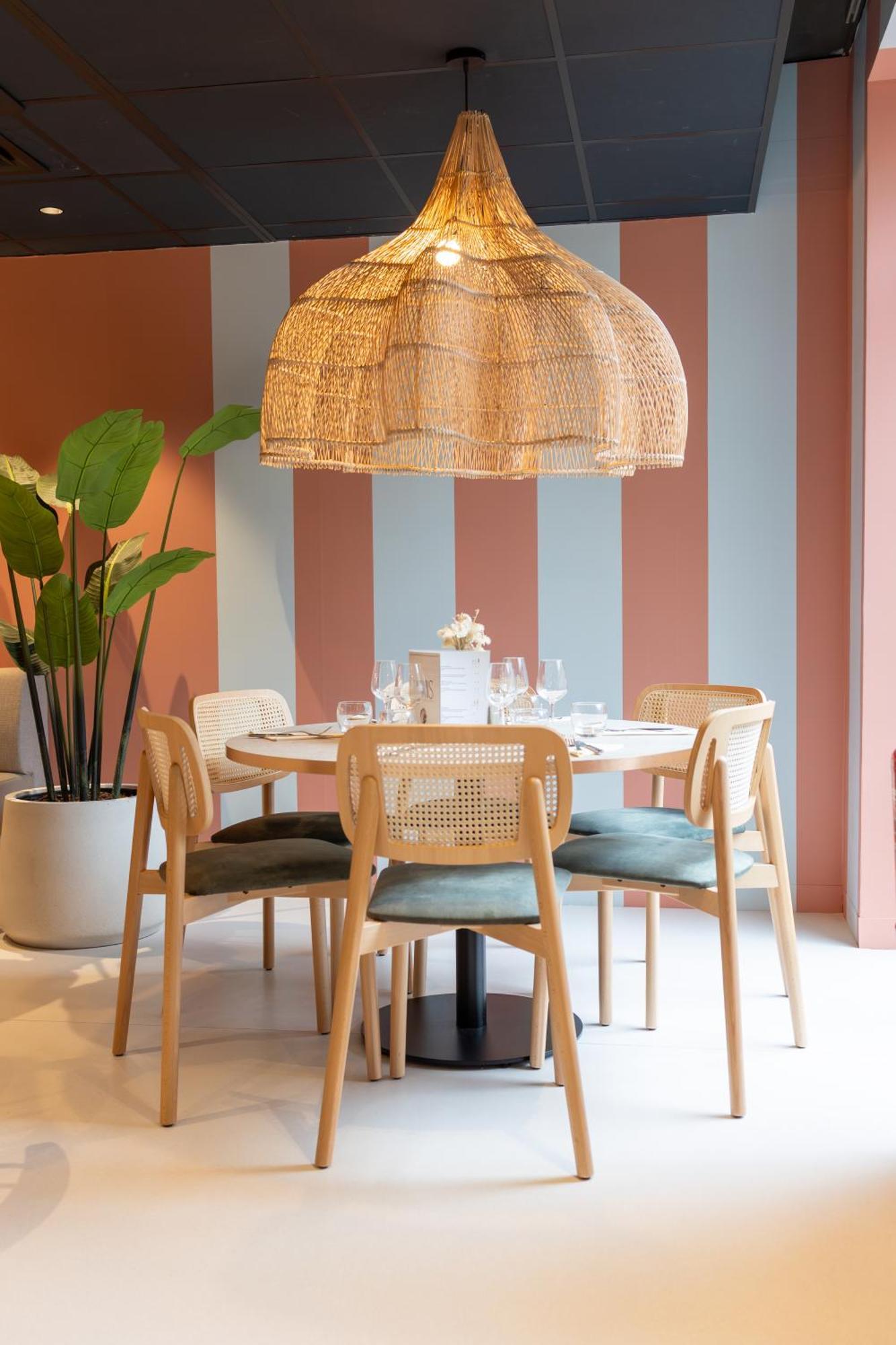 Ibis Lille Centre Gares Hotel Екстериор снимка