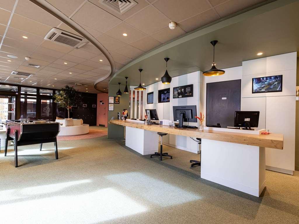 Ibis Lille Centre Gares Hotel Екстериор снимка
